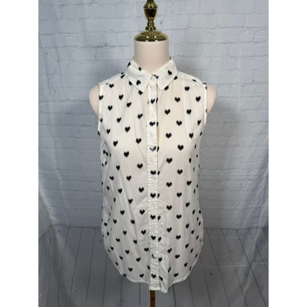 BeachLunchLounge Black Heart Print Button Down Top Women's SP Sleeveless